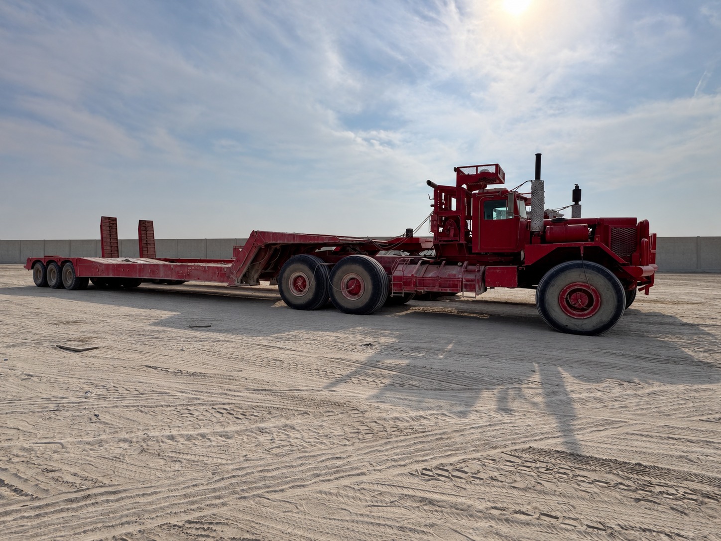 KENWORTH 963 OILFIELD BED TRUCK FOR SALE for Sale